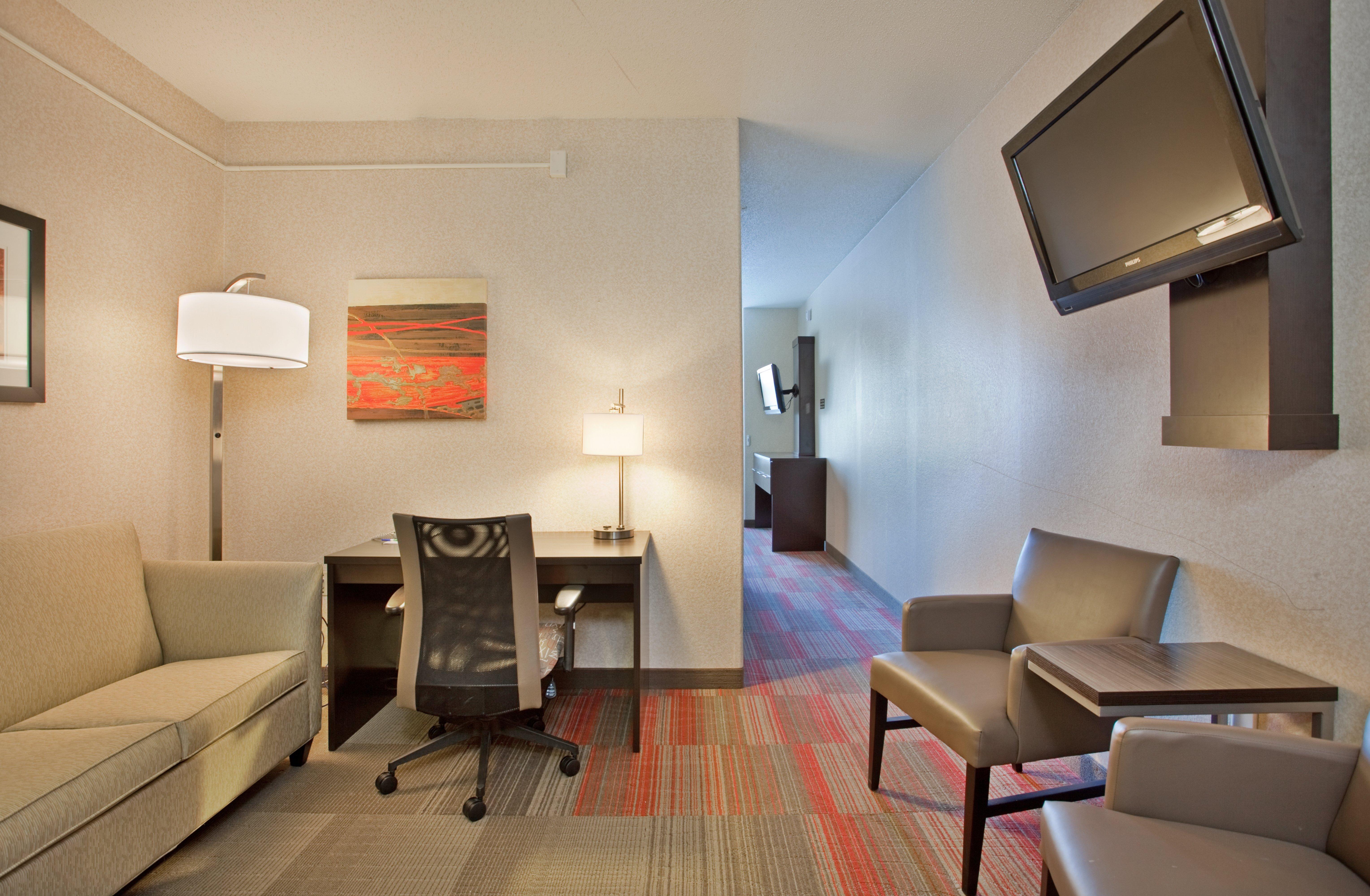 Holiday Inn Express Hotel & Suites Beatrice By Ihg Buitenkant foto