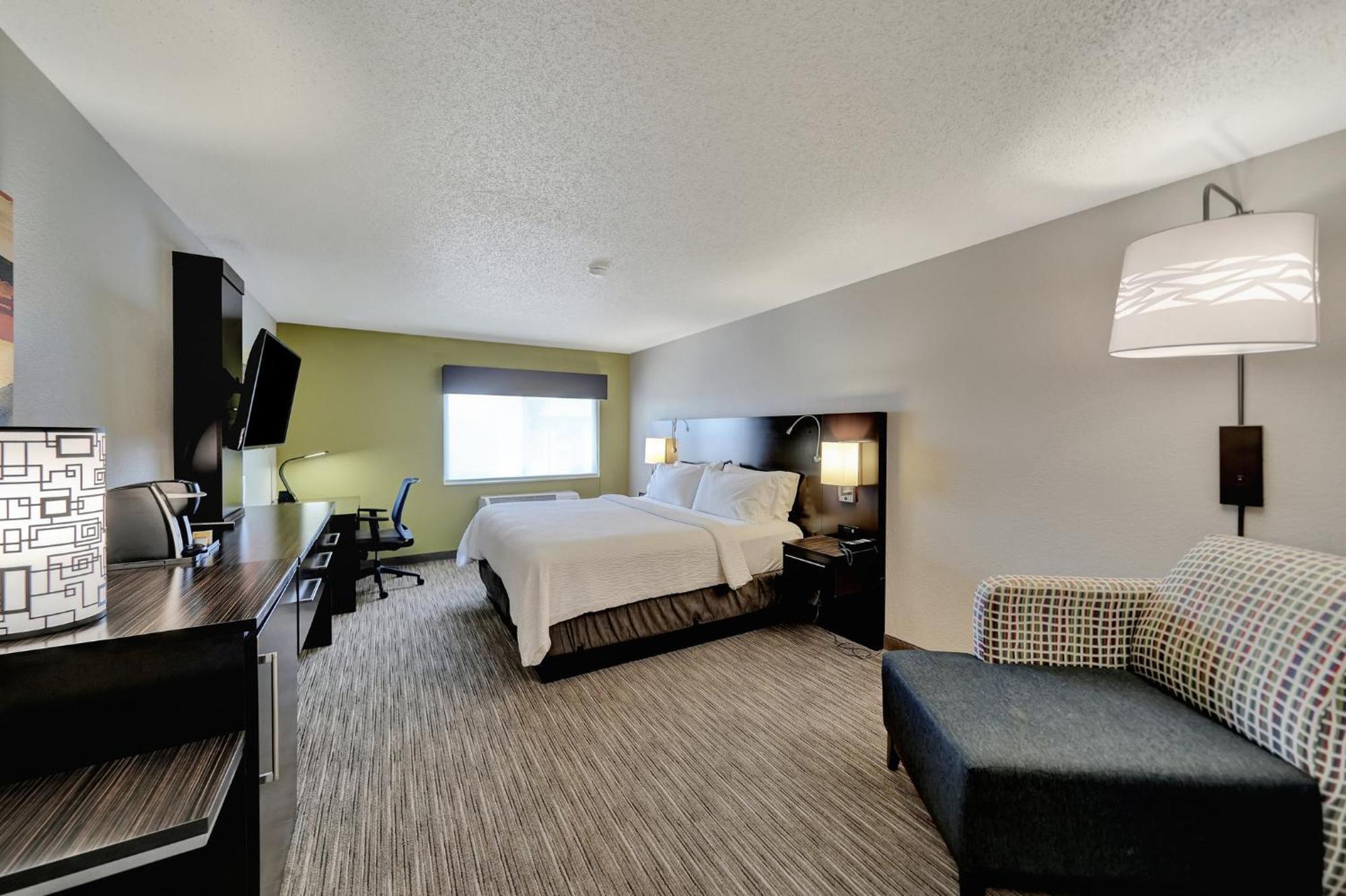 Holiday Inn Express Hotel & Suites Beatrice By Ihg Buitenkant foto