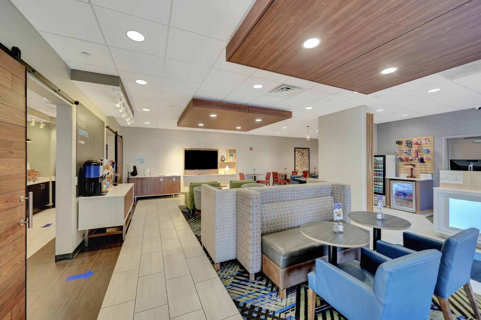 Holiday Inn Express Hotel & Suites Beatrice By Ihg Buitenkant foto